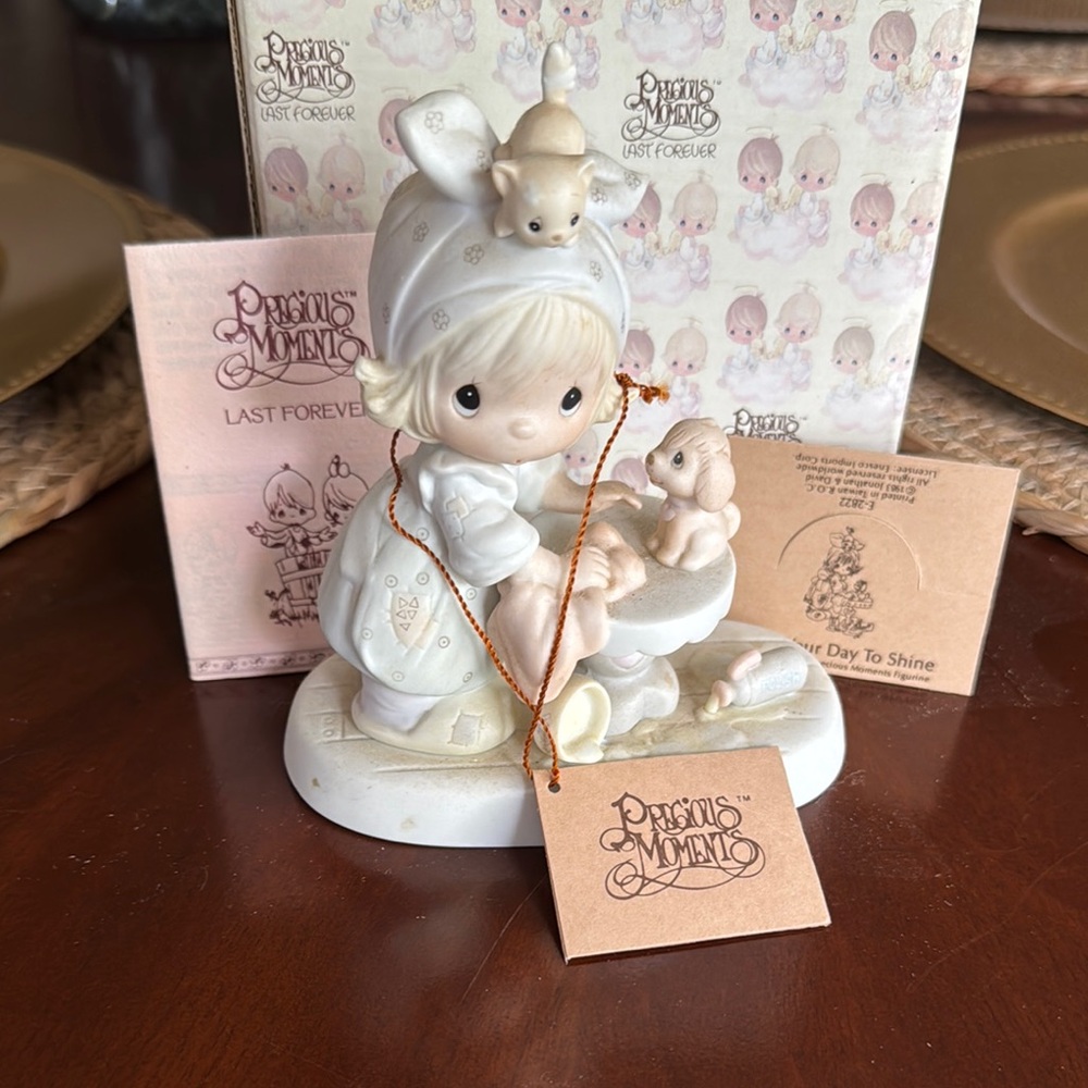 Precious Moments White and Cream Cake Topper